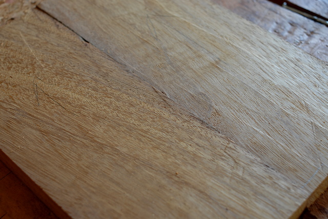 V shaped grain match